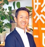 著者近影:一桝靖人